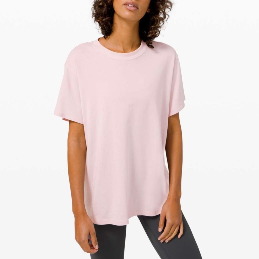 Lululemon All Yours Boyfriend Tee In Porcelain Pink Size 10
